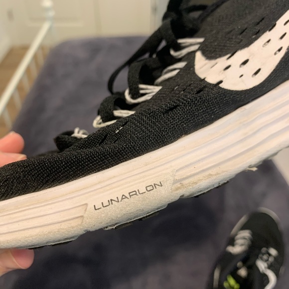 Nike lunarlon sneaker (size 9) - Picture 9 of 10